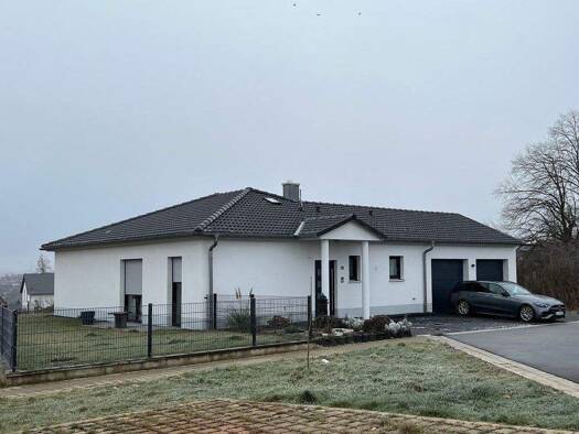 Bungalow zum Kauf 490.000 € 3 Zimmer 115 m² 575 m² Grundstück Nennslingen 91790
