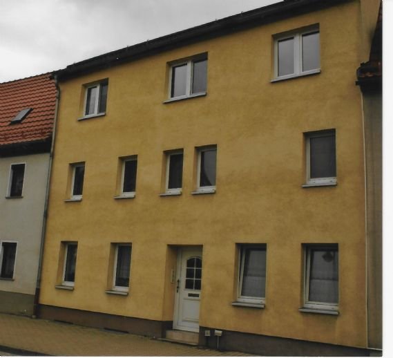 Mehrfamilienhaus zum Kauf als Kapitalanlage geeignet 99.000 € 185 m²<br/>Wohnfläche 420 m²<br/>Grundstück Schmölln Schmölln 04626