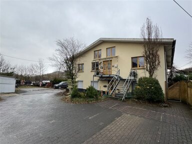 Immobilie zum Kauf als Kapitalanlage geeignet 479.000 € 9 Zimmer 295 m² 2.026 m² Grundstück Grevenbrück Lennestadt 57368