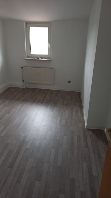 Wohnung zur Miete 290 € 2 Zimmer 47 m² 2. Geschoss frei ab sofort Gröbitzer Weg 35 Finsterwalde Finsterwalde 03238