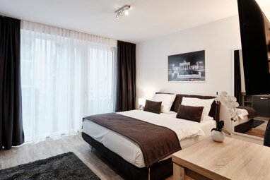 Wohnung zur Miete Wohnen auf Zeit 1.290 € 1 Zimmer 26 m² frei ab 11.01.2025 Brunnenstraße Mitte Berlin 10119