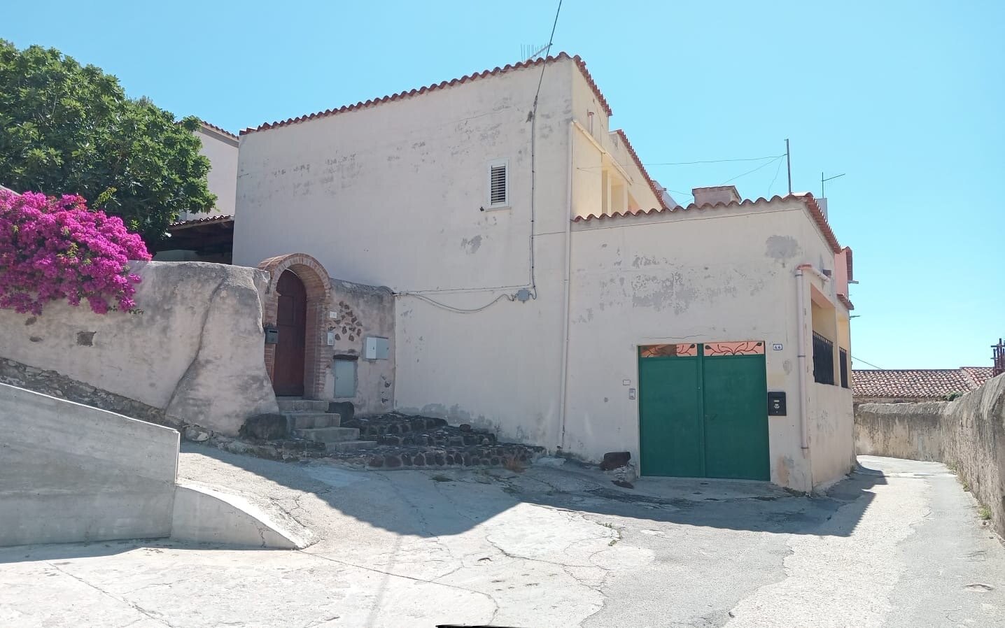 Haus zum Kauf 230.000 € 7 Zimmer 150 m²<br/>Wohnfläche 60 m²<br/>Grundstück Orosei - SARDiNiEN