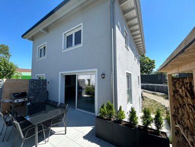 Haus zum Kauf Provisionsfrei 985.000 € 6 Zimmer 240 m² 260 m² Grundstück Großkarolinenfeld Großkarolinenfeld 83109