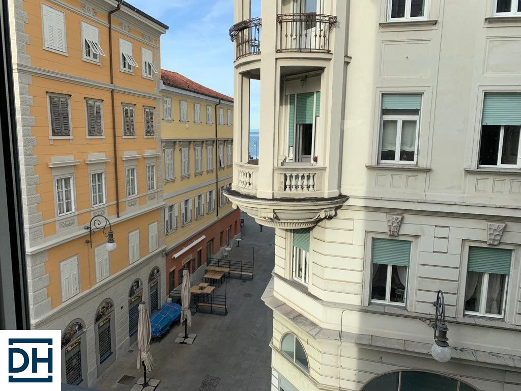 Wohnung zum Kauf 390.000 € 6 Zimmer 155 m²<br/>Wohnfläche Trieste 34121