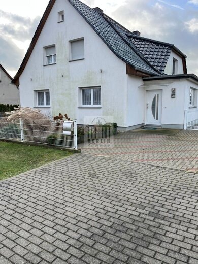 Mehrfamilienhaus zum Kauf 249.000 € 5 Zimmer 170 m² 1.220 m² Grundstück Golßen Golßen 15938