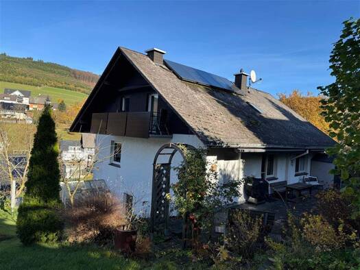 Mehrfamilienhaus zum Kauf 379.000 € 8 Zimmer 209 m² 803 m² Grundstück Westfeld Schmallenberg 57392