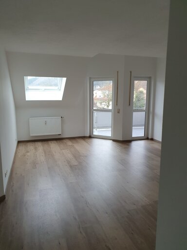 Wohnung zur Miete 950 € 4,5 Zimmer 100 m² Geschoss 2/2 Kronach Kronach 96317