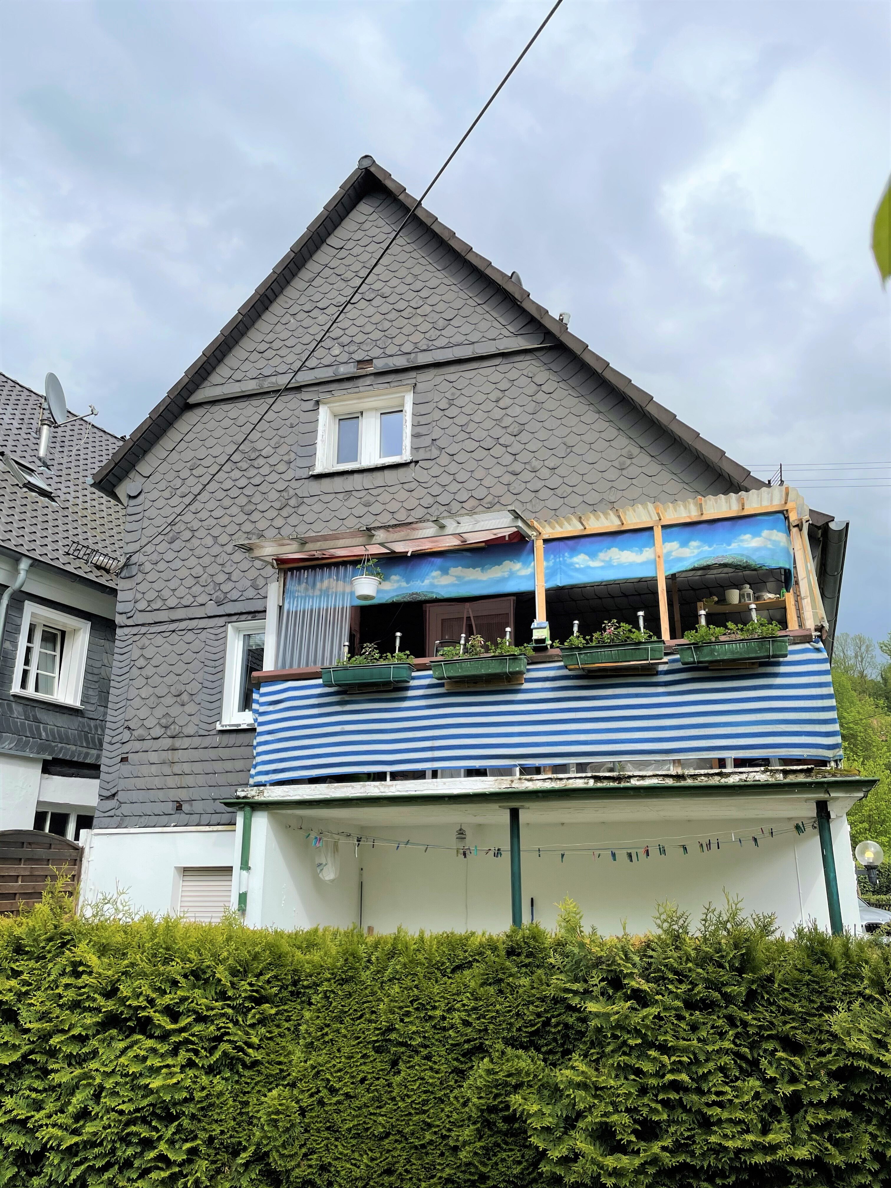 Einfamilienhaus zum Kauf 199.000 € 6 Zimmer 146 m²<br/>Wohnfläche 215 m²<br/>Grundstück Ründeroth Ründeroth 51766