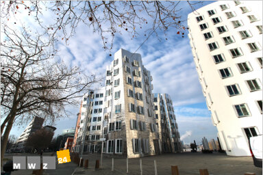 Wohnung zur Miete Wohnen auf Zeit 1.000 € 1,5 Zimmer 37 m² frei ab 01.04.2025 Unterbilk Düsseldorf 40219