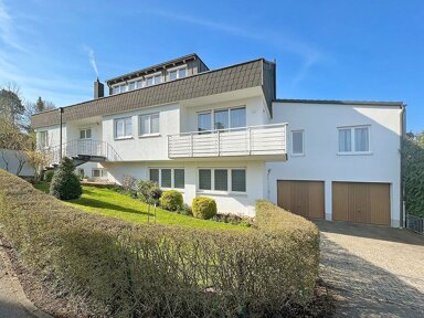 Villa zum Kauf 1.980.000 € 12 Zimmer 480 m² 927 m² Grundstück Abtsberg Bamberg 96049