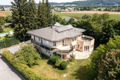 Villa zum Kauf 9 Zimmer 340 m² 1.364 m² Grundstück Mattighofen 5230