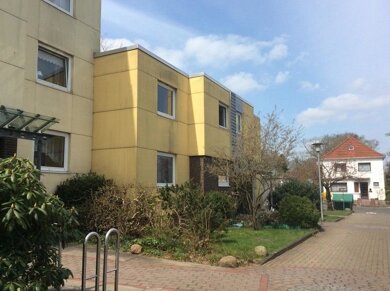 Wohnung zur Miete 606 € 3 Zimmer 80,8 m² 3. Geschoss frei ab 16.04.2025 Hakenwehrstraße 5b Blumenthal Bremen 28779