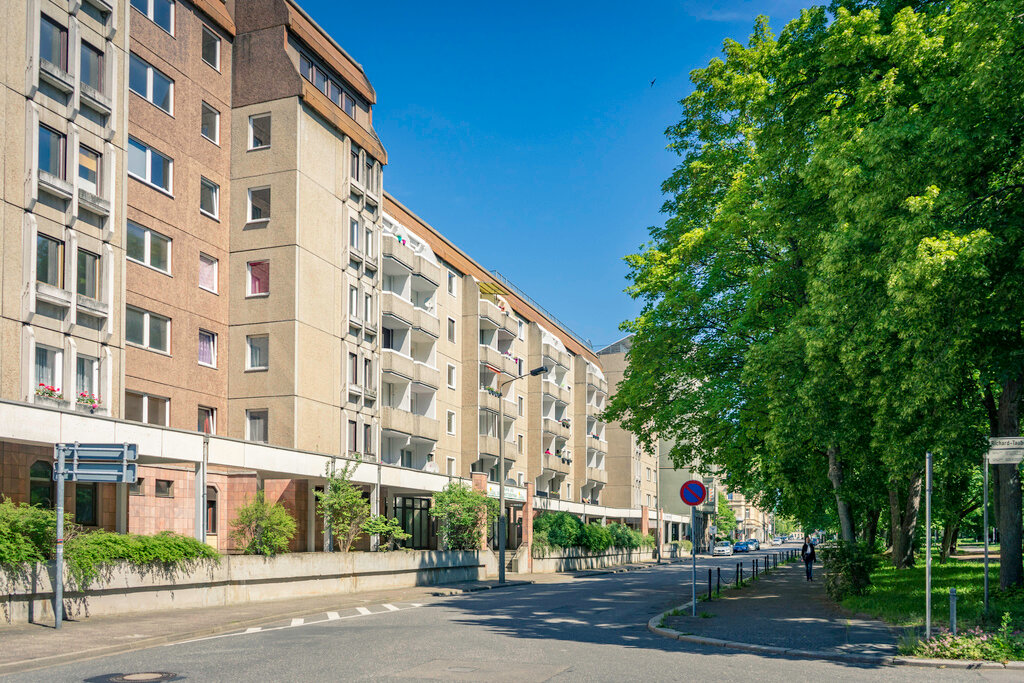 Wohnung zur Miete 640 € 8 Zimmer 146,7 m²<br/>Wohnfläche 4. Stock<br/>Geschoss Karl-Liebknecht-Str. 15 Zentrum 016 Chemnitz 09111