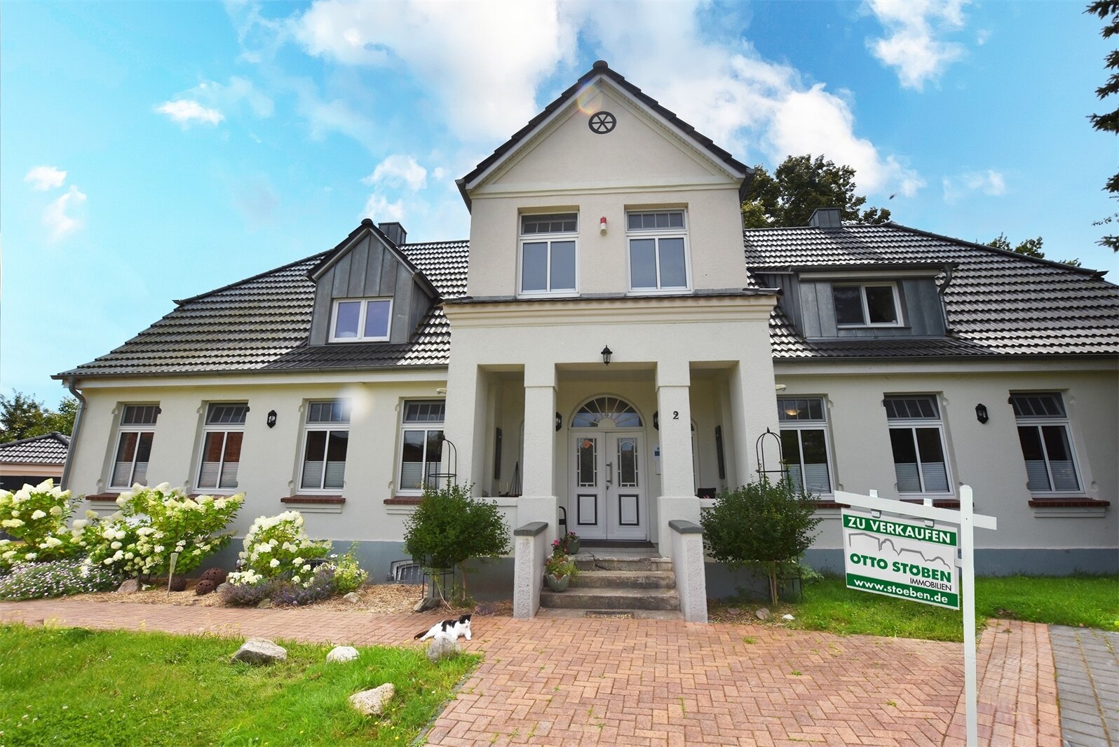 Mehrfamilienhaus zum Kauf 880.000 € 9 Zimmer 300 m²<br/>Wohnfläche 13.000 m²<br/>Grundstück Tarnow Tarnow 18249