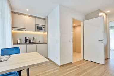 Wohnung zur Miete 971 € 1 Zimmer 35,2 m² 3. Geschoss frei ab 01.03.2025 Tunzhofer Straße 13 Heilbronner Straße Stuttgart 70191