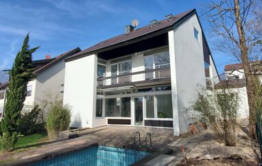 Einfamilienhaus zum Kauf 1.498.500 € 9 Zimmer 258 m² 802 m² Grundstück Kernstadt Leonberg 71229
