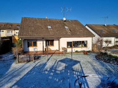 Einfamilienhaus zum Kauf 899.500 € 8 Zimmer 200 m² 677 m² Grundstück Magstadt Magstadt 71106