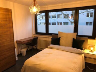 Wohnung zur Miete Wohnen auf Zeit 880 € 4 Zimmer 15 m² frei ab 06.01.2025 Neue Weyer Straße 5 Altstadt - Süd Köln 50676