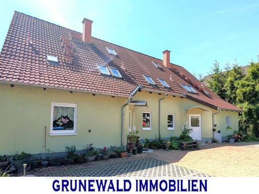Doppelhaushälfte zum Kauf 270.000 € 6 Zimmer 184 m² 400 m² Grundstück Camburg Dornburg-Camburg 07774