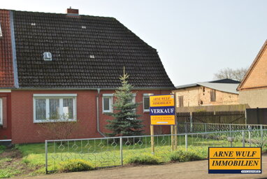 Doppelhaushälfte zum Kauf 147.000 € 5 Zimmer 110 m² 2.960 m² Grundstück Barkow Barkow 19395