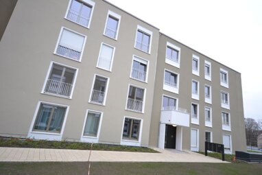 Wohnung zur Miete nur mit Wohnberechtigungsschein 380,40 € 2 Zimmer 58,5 m² 3. Geschoss Regina-Isecke-Straße 21 Müngersdorf Köln 50858