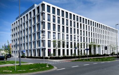 Bürofläche zur Miete Provisionsfrei 12,75 € 2.450,8 m² Bürofläche teilbar ab 515 m² Häfen - Handelshäfen Bremen 28217