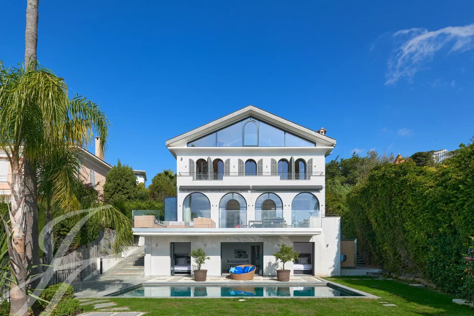 Haus zur Miete Wohnen auf Zeit provisionsfrei 17.000 € 318 m²<br/>Wohnfläche La Californie Cannes 06400