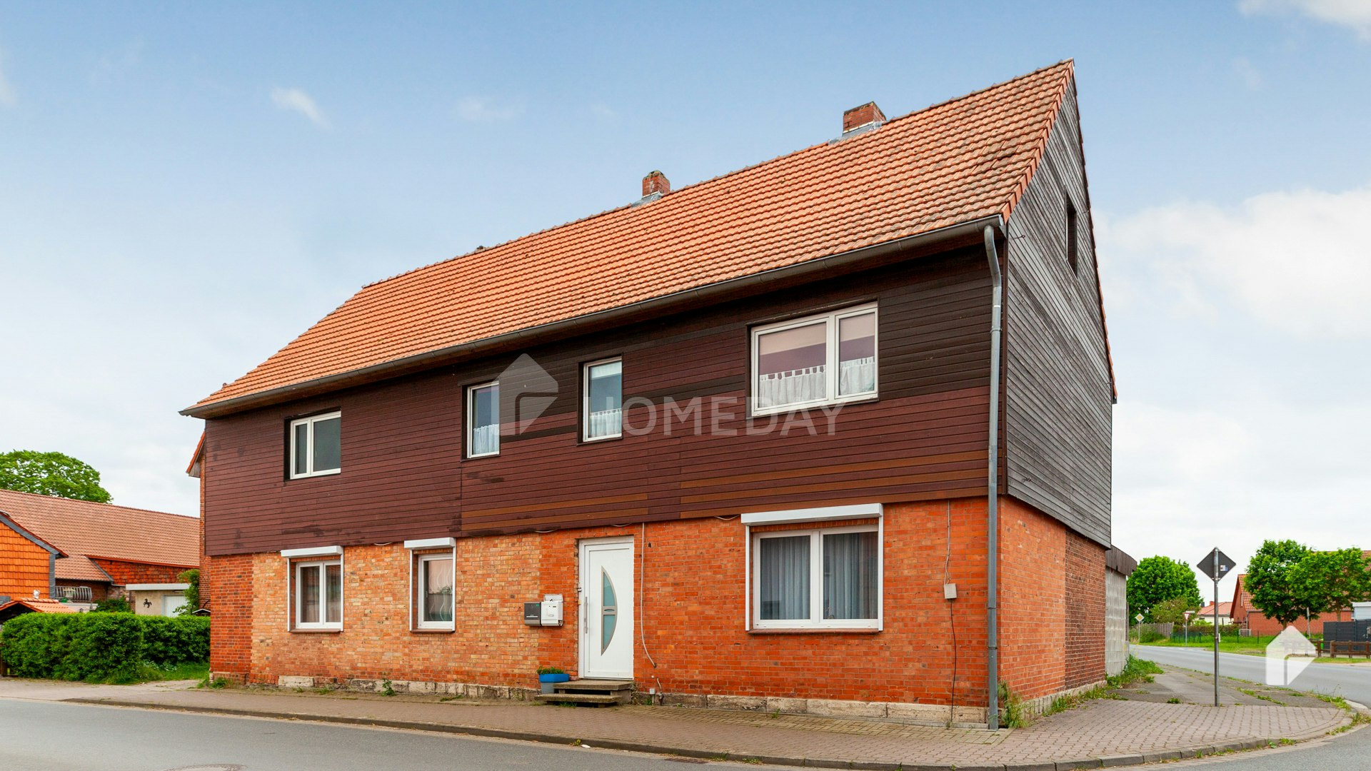 Mehrfamilienhaus zum Kauf 325.000 € 8 Zimmer 220 m²<br/>Wohnfläche 749 m²<br/>Grundstück Essehof Lehre 38165