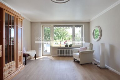 Wohnung zum Kauf 298.000 € 3 Zimmer 67,8 m² 3. Geschoss Bramfeld Hamburg 22179