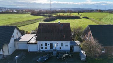 Einfamilienhaus zum Kauf 649.000 € 7 Zimmer 199 m² 387 m² Grundstück Forst 76694