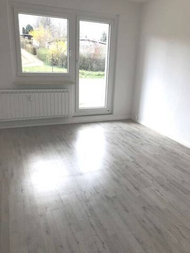 Wohnung zur Miete 700 € 6 Zimmer 123 m² frei ab sofort Außenring Thurm Hartenstein 08132