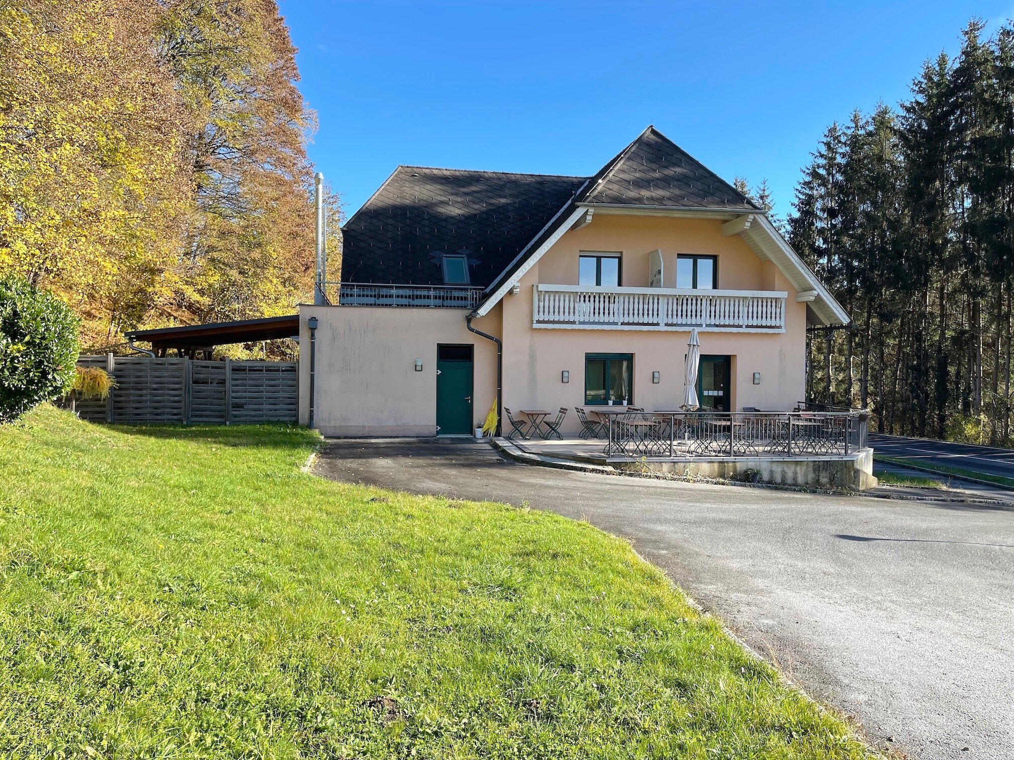 Einfamilienhaus zum Kauf 380.000 € 10 Zimmer 363 m² 2.090 m² Grundstück Eggersdorf bei Graz 8063