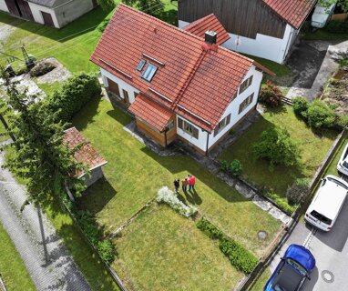 Einfamilienhaus zum Kauf Provisionsfrei 449.000 € 5 Zimmer 75 m² 596 m² Grundstück Stoffener Straße 21 Ummendorf Pürgen 86932
