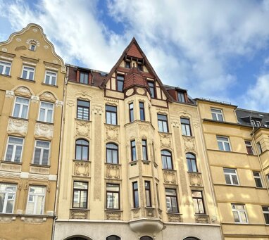Wohnung zum Kauf 59.000 € 3 Zimmer 93,9 m² 4. Geschoss Siegener Straße 20 Neundorfer Vorstadt Plauen 08523