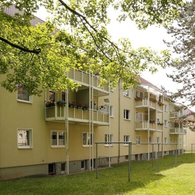 Wohnung zur Miete 307 € 2 Zimmer 51,1 m² 1. Geschoss Roßbacher Str. 4a Tagewerben Weißenfels 06667