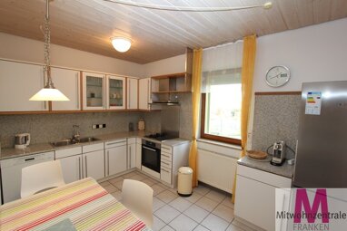 Wohnung zur Miete Wohnen auf Zeit 850 € 3 Zimmer 70 m² frei ab 01.05.2024 Burgfarrnbach 94 Fürth 90768
