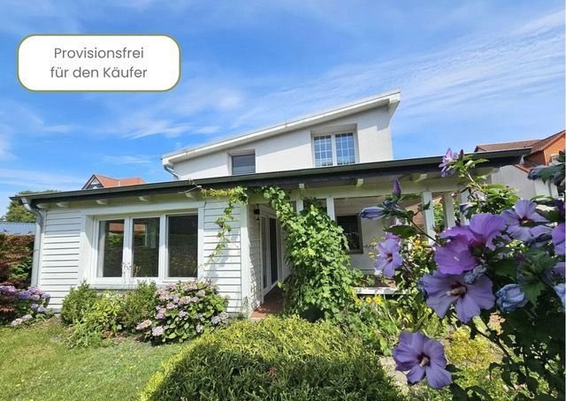 Haus zum Kauf provisionsfrei 345.000 € 8,5 Zimmer 213 m²<br/>Wohnfläche 535 m²<br/>Grundstück ab sofort<br/>Verfügbarkeit Boizenburg Boizenburg 19258