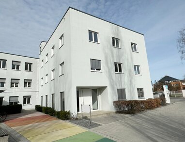 Bürofläche zur Miete 4.890 € 444,3 m² Bürofläche Industriegebiet Landshut 84030