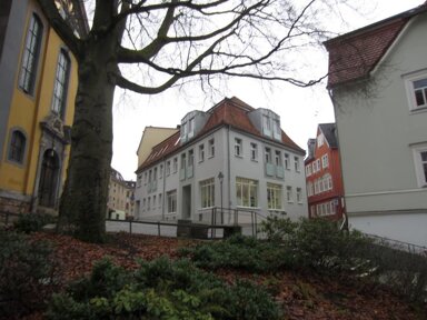 Wohnung zur Miete 980 € 5 Zimmer 145 m² 2. Geschoss frei ab sofort Kirchgasse 5 Wahlbezirk 14 Suhl + 98527