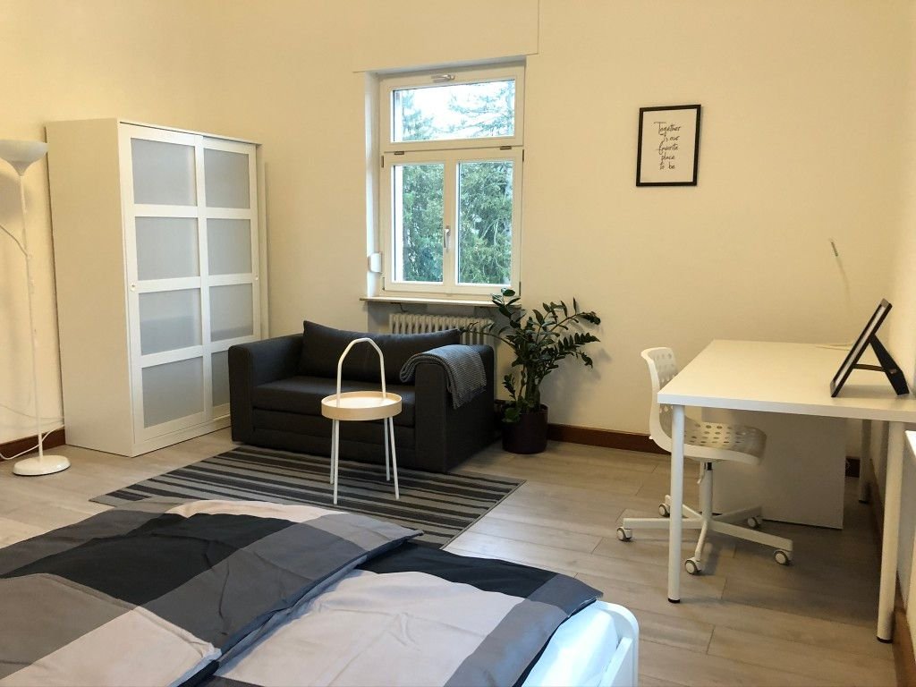 Wohnung zur Miete Wohnen auf Zeit 1.150 € 2 Zimmer 66 m²<br/>Wohnfläche 03.11.2024<br/>Verfügbarkeit Fürstenbergallee Baden-Baden - Weststadt Baden-Baden 76532