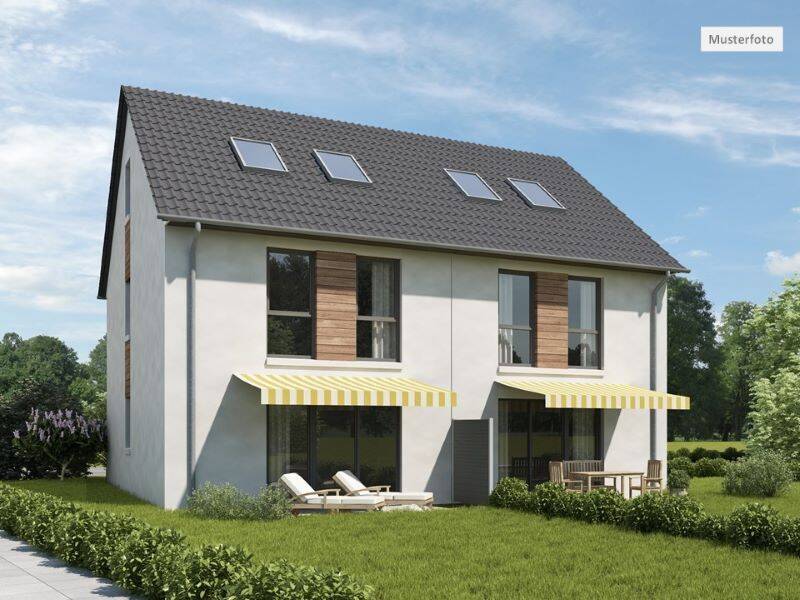 Lukrativ + Provi-Frei ++ Zweifamilienhaus in 66424 Homburg