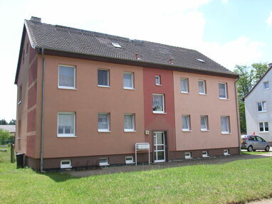 Wohnung zur Miete 221 € 2 Zimmer 40,1 m² Hohes Feld 11 Hohes Feld Neustadt-Glewe 19306