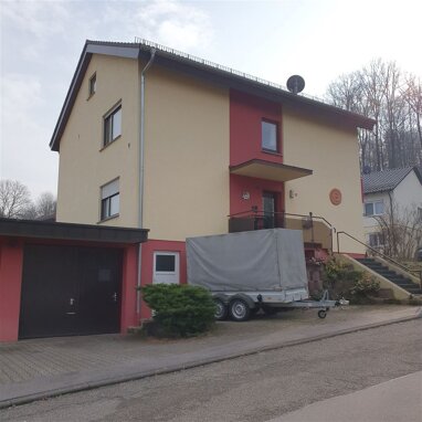 Mehrfamilienhaus zum Kauf 539.000 € 8 Zimmer 152 m² 554 m² Grundstück frei ab sofort Sonnetstr. 17 Eisingen 75239