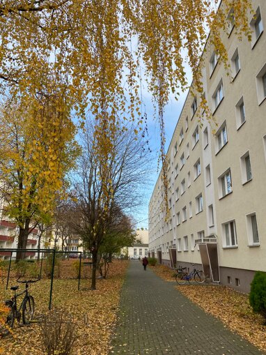 Wohnung zum Kauf Provisionsfrei 119.000 € 4 Zimmer 73,5 m² Wilhelm-Klees-Straße 18d Olvenstedter Platz Magdeburg 39108