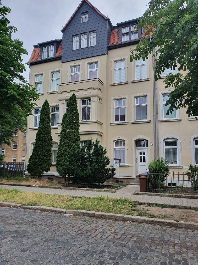 Wohnung zum Kauf Provisionsfrei 160.000 € 5 Zimmer 105 m²<br/>Wohnfläche 1. Stock<br/>Geschoss Oststrasse 6 Naumburg Naumburg (Saale) 06618