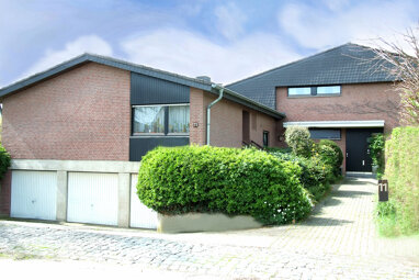 Haus zum Kauf 495.000 € 10 Zimmer 265 m² 2.472 m² Grundstück Welldorfer Weg 11 Stetternich Jülich 52428