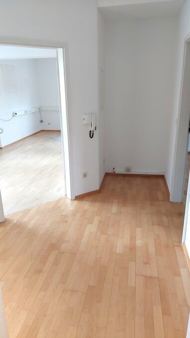 Wohnung zur Miete 710 € 2 Zimmer 79,5 m² 2. Geschoss frei ab sofort Elchstraße 24 Rothenstadt Weiden in der Oberpfalz 92637