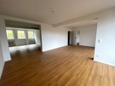 Wohnung zur Miete 995 € 4 Zimmer 160 m² 3. Geschoss frei ab sofort Ernst-Putz Straße 27 Bad Brückenau Bad Brückenau 97769