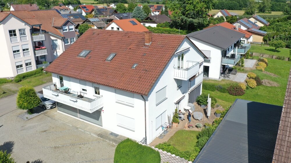 Mehrfamilienhaus zum Kauf 750.000 € 13 Zimmer 375 m²<br/>Wohnfläche 637 m²<br/>Grundstück Altheim Altheim 88699