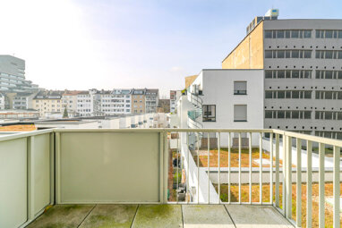 Wohnung zur Miete 1.456,27 € 3 Zimmer 84,1 m² 2. Geschoss Jahnstraße 9 Friedrichstadt Düsseldorf-Friedrichstadt 40215